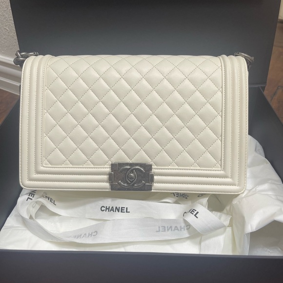 CHANEL Handbags - Chanel boy bag